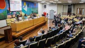 Vereadores de oposição em São Paulo querem que futuro do Minhocão seja discutido em plebiscito