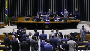 Após Câmara aprovar flexibilização ambiental, governo Lula deve evitar conflito e disputa pode ir ao STF
