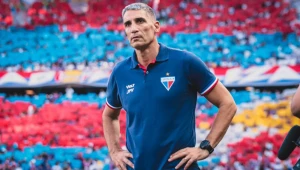 Santos acerta contratação de Juan Pablo Vojvoda e espera anunciar o novo técnico nesta quinta-feira