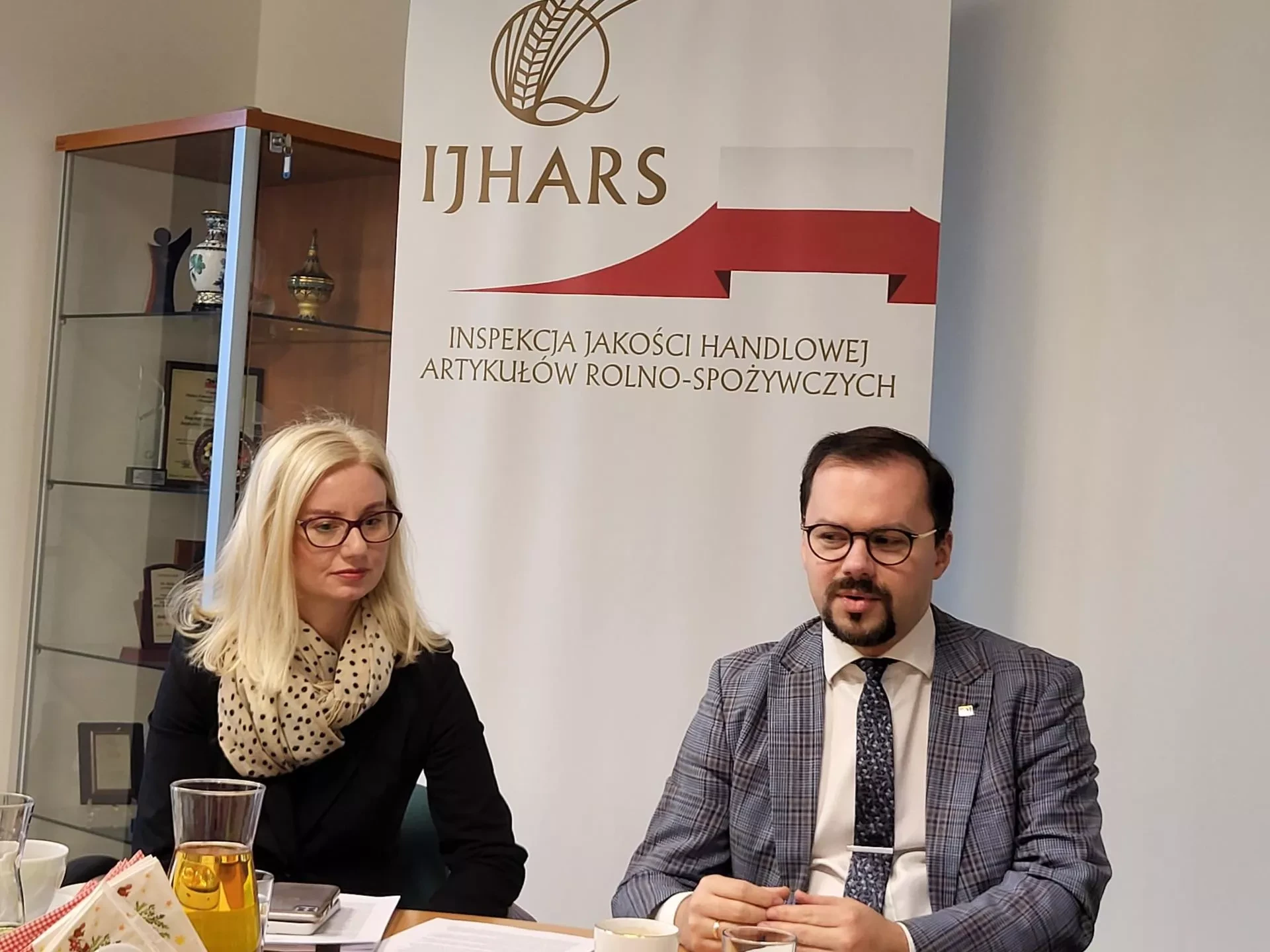 Kontrola IJHARS wykazała liczne błędy w oznakowaniu żywności z Ukrainy. Nieprawidłowości w blisko 80 proc. sklepów