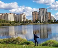 Zwłoki kobiety wyłowione z warszawskiego Balatonu. Policja bada sprawę