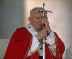 Zmienili nazwy ulic w Warszawie. Celem Jan Paweł II