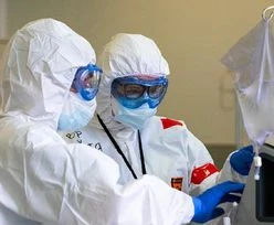 Uwaga na truciznę. Zobacz, co piją ludzie, bo boją się koronawirusa