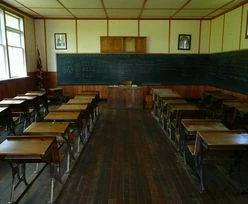 Powrót do zdalnej edukacji? Rząd ogłosi kolejne decyzje