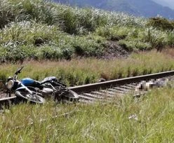 Straszne znalezisko w Meksyku. Leżał obok swojego motocykla