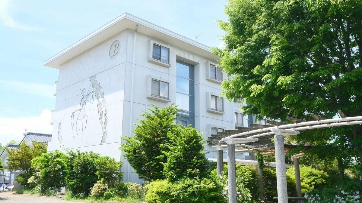 5年以上も入居希望ゼロ…《築30年の元
