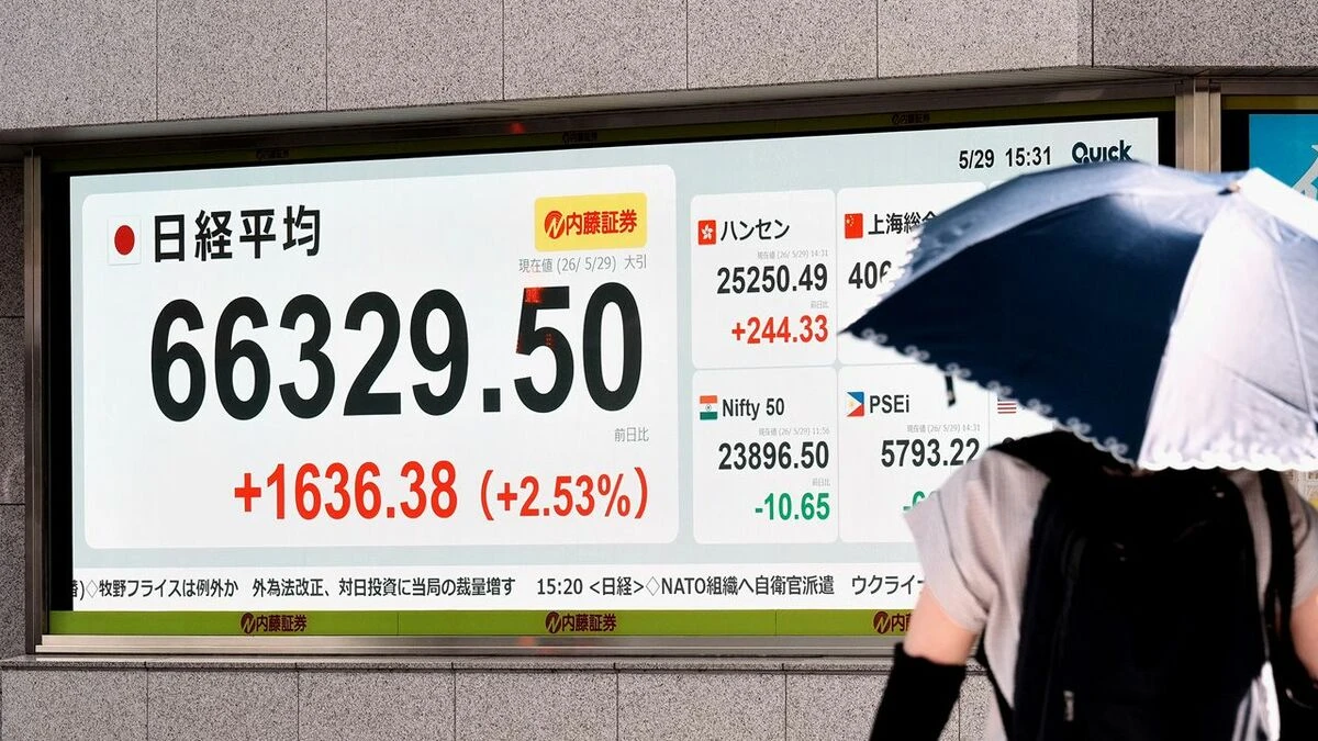 日経平均は7万円台目前､2030年に10万円も！年初より株価が低い銘柄は2100超､出遅れの