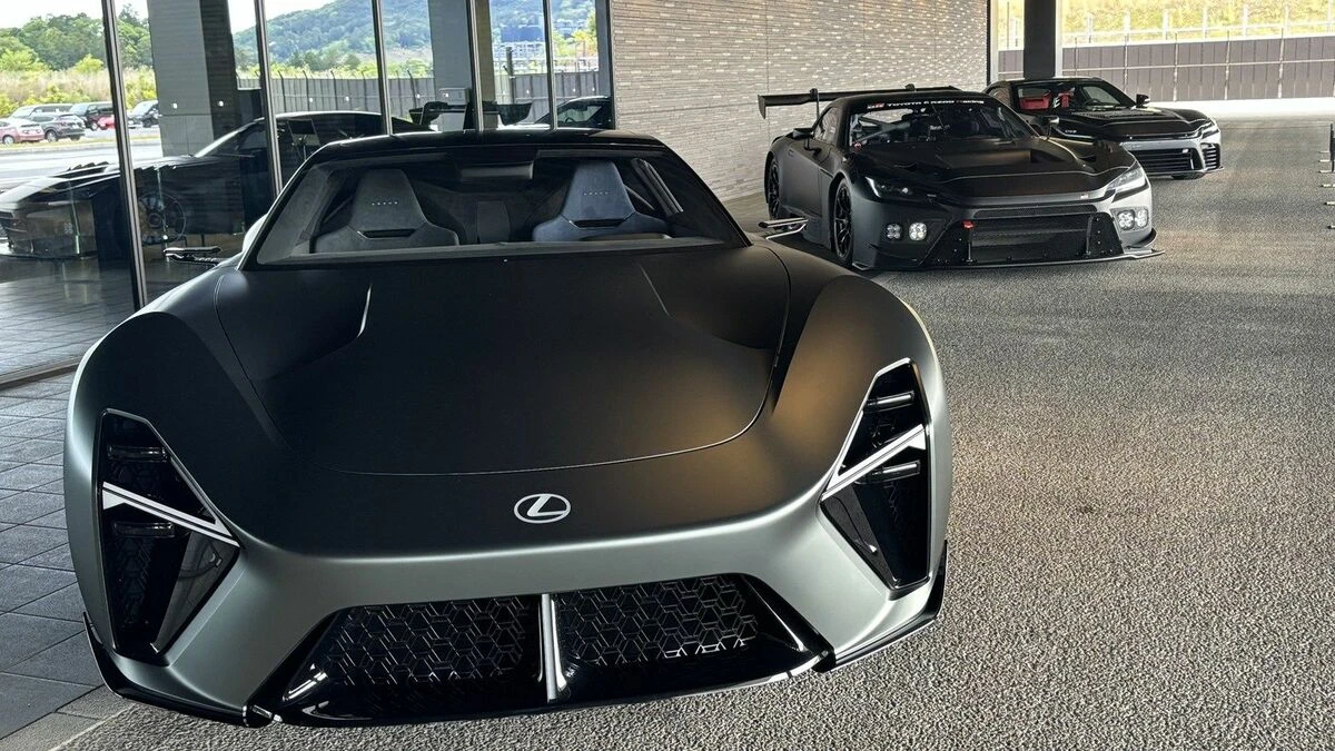 秘匿性の高い車両開発棟の内部も！｢トヨタテクニカルセンター下山｣の現場で見た新型車の性能評価を行う体制と手法 | ビジネス | 東洋経済オンライン