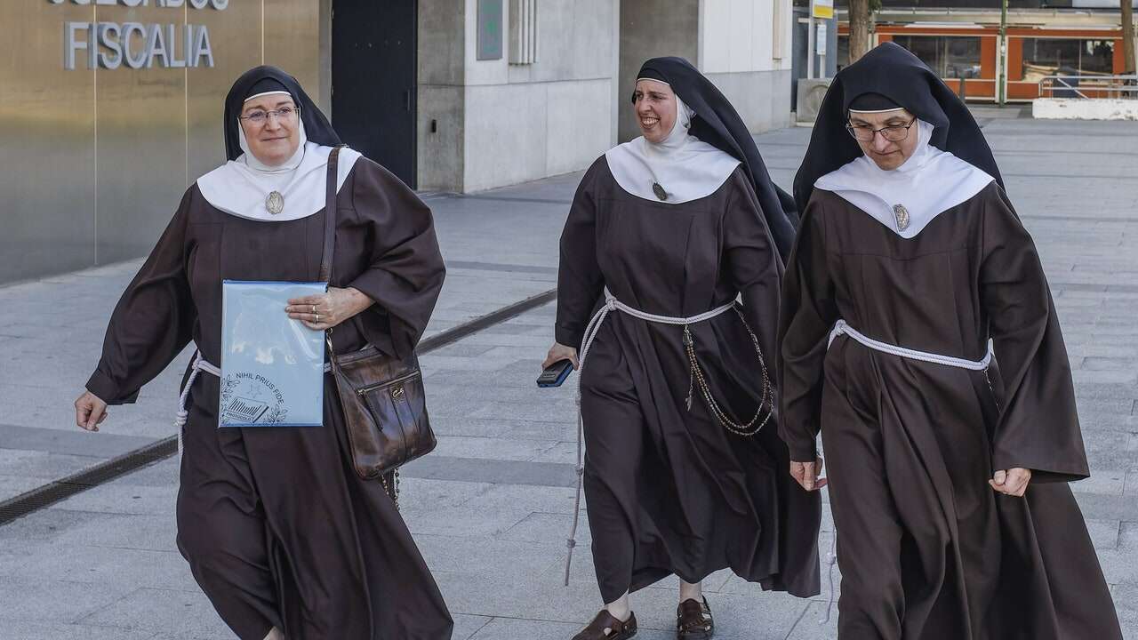 El comisario pontificio desmonta el «bloqueo» económico a las clarisas