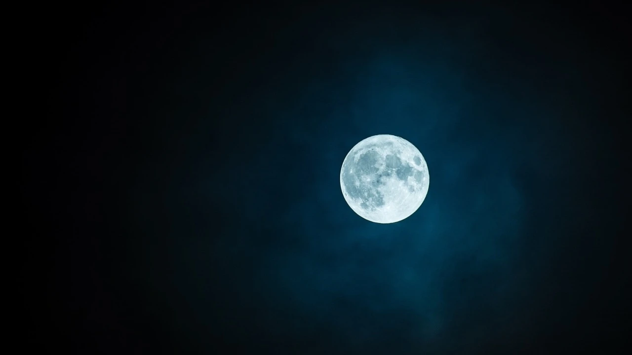 Descubren un túnel excavado en la Luna donde podríamos vivir