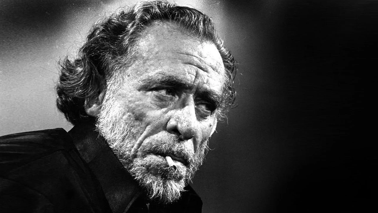 Charles Bukowski: decadencia vital y vivacidad poética