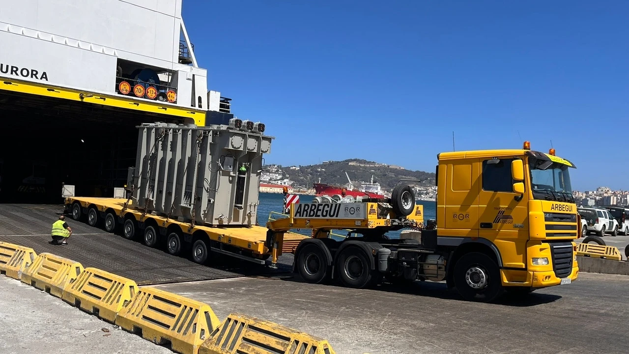 Endesa avanza en la conexión submarina eléctrica de Ceuta con la Península