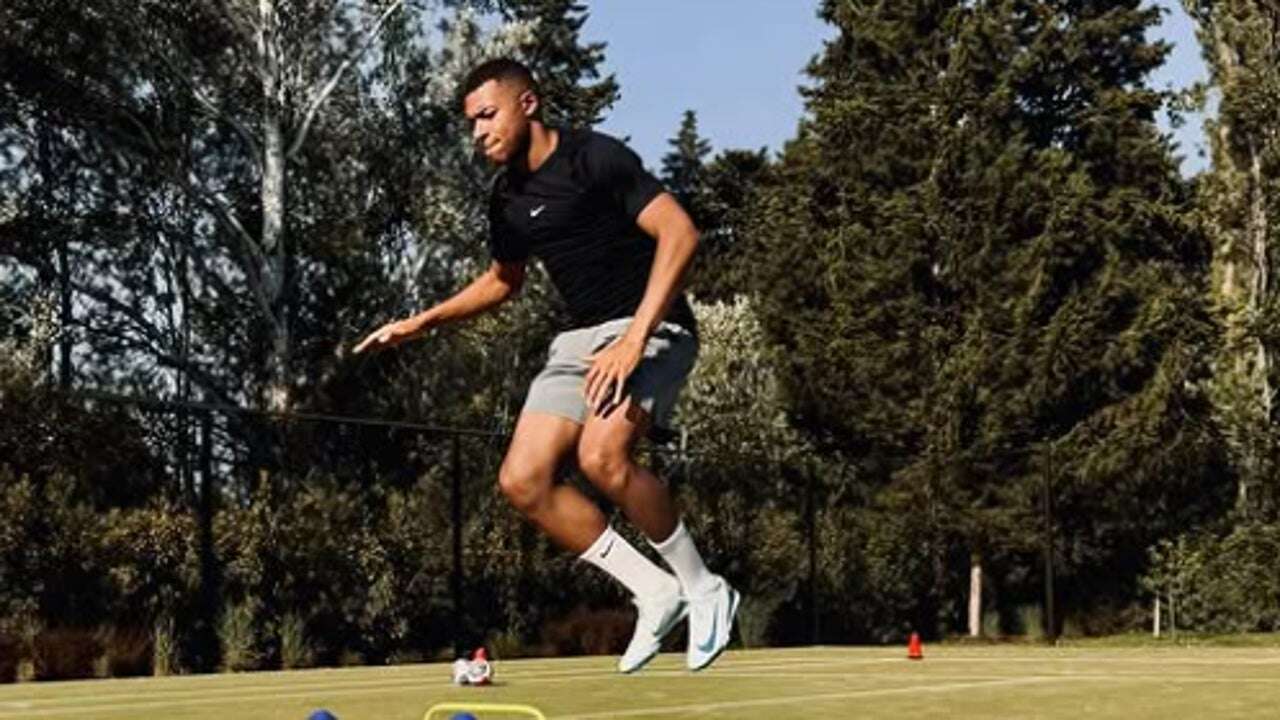 Entrenamiento invisible y un alimento secreto: los que se esconde tras el estado de forma de Kylian Mbappé