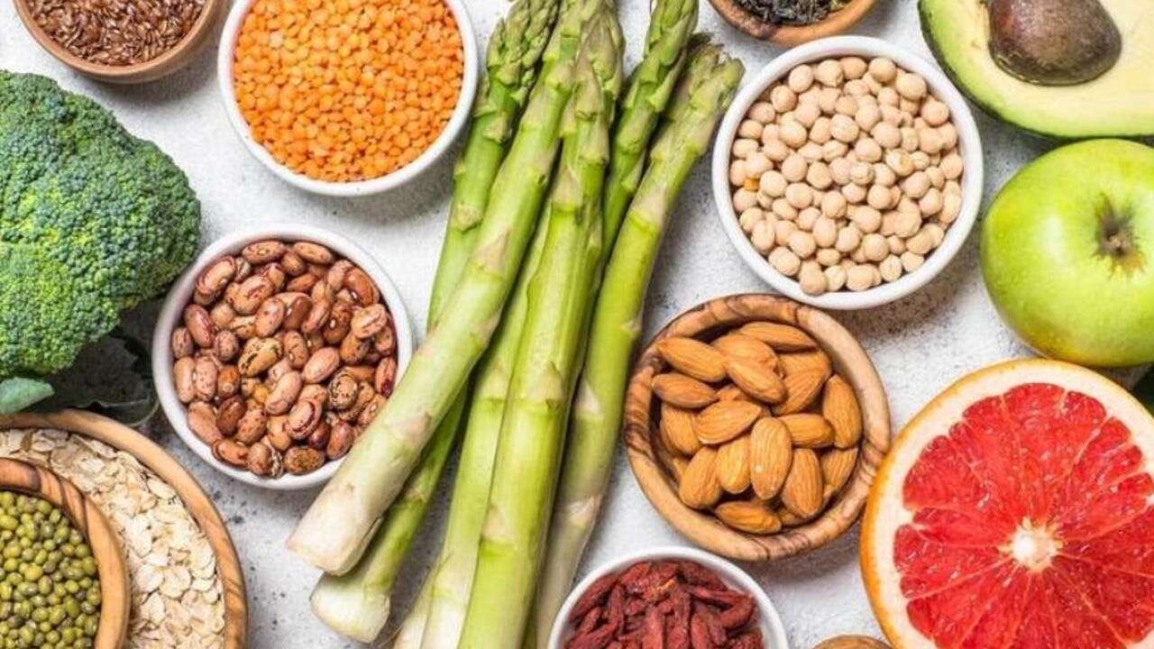 Disfruta de una rápida y nutritiva ensalada de legumbres este verano: estas son sus propiedades