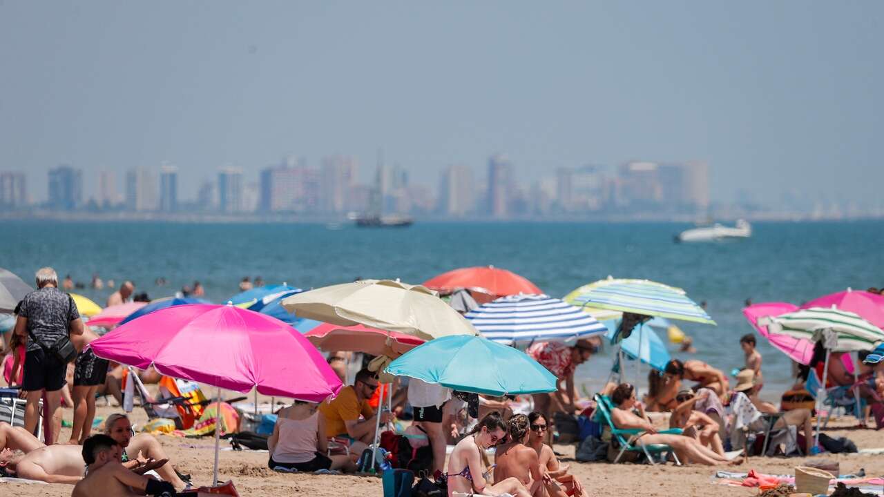 Un estudio confirma que los alemanes ahorran dinero si van de vacaciones a España