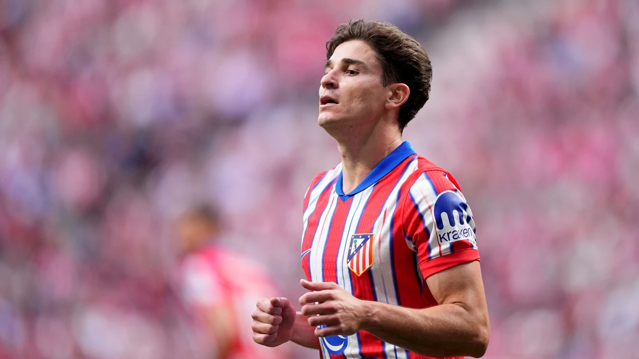 El Chiringuito coloca tras los pasos de Julián Álvarez a tres nuevos equipos