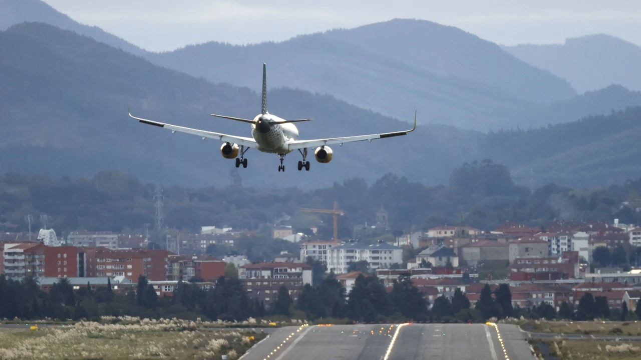 Las aerolíneas no cobrarán al menos hasta julio 319 millones de euros de atrasos de 2024 de las subvenciones a residentes