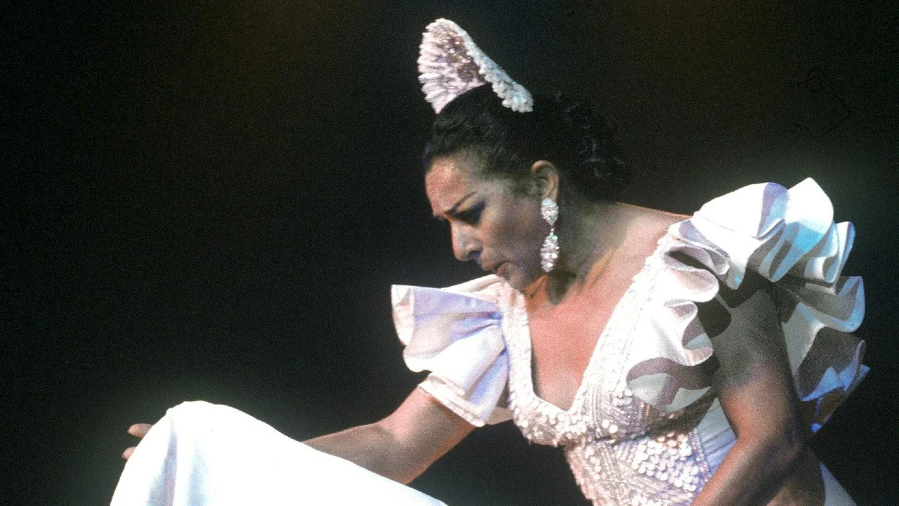 30 aniversario de Lola Flores: amor y sexo con sus dos 