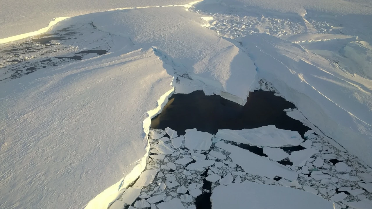 Llevan 18 años robando toneladas de hielo de este glacial y los científicos acaban de encontrar al culpable
