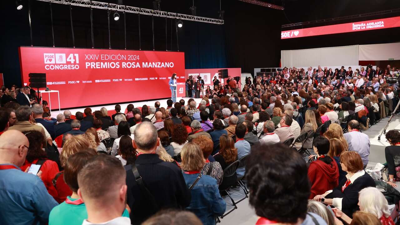 Las 6.000 enmiendas del PSOE: República, OTAN, Sáhara o financiación autonómica