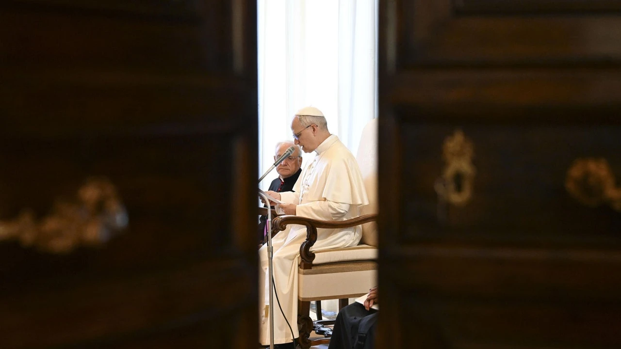 Castillo, Cupich y Omella: así auparon a León XIV