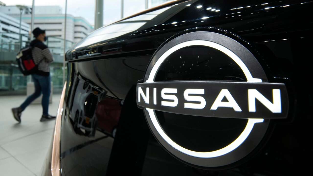 Nissan cambia de líder para intentar reflotar la compañía: designa al mexicano Iván Espinosa como nuevo presidente y consejero delegado