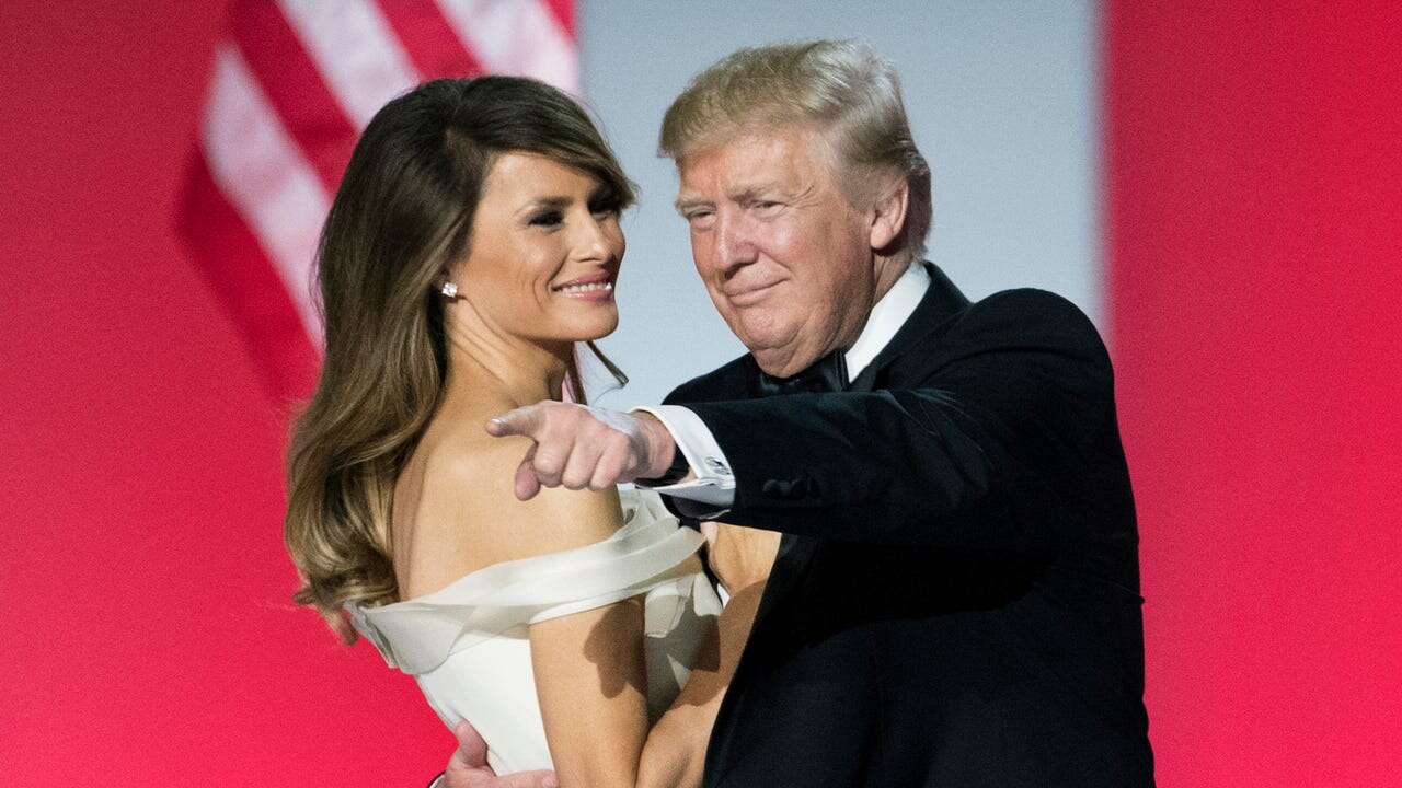 Melania Trump se enorgullece de sus desnudos fotográficos: 