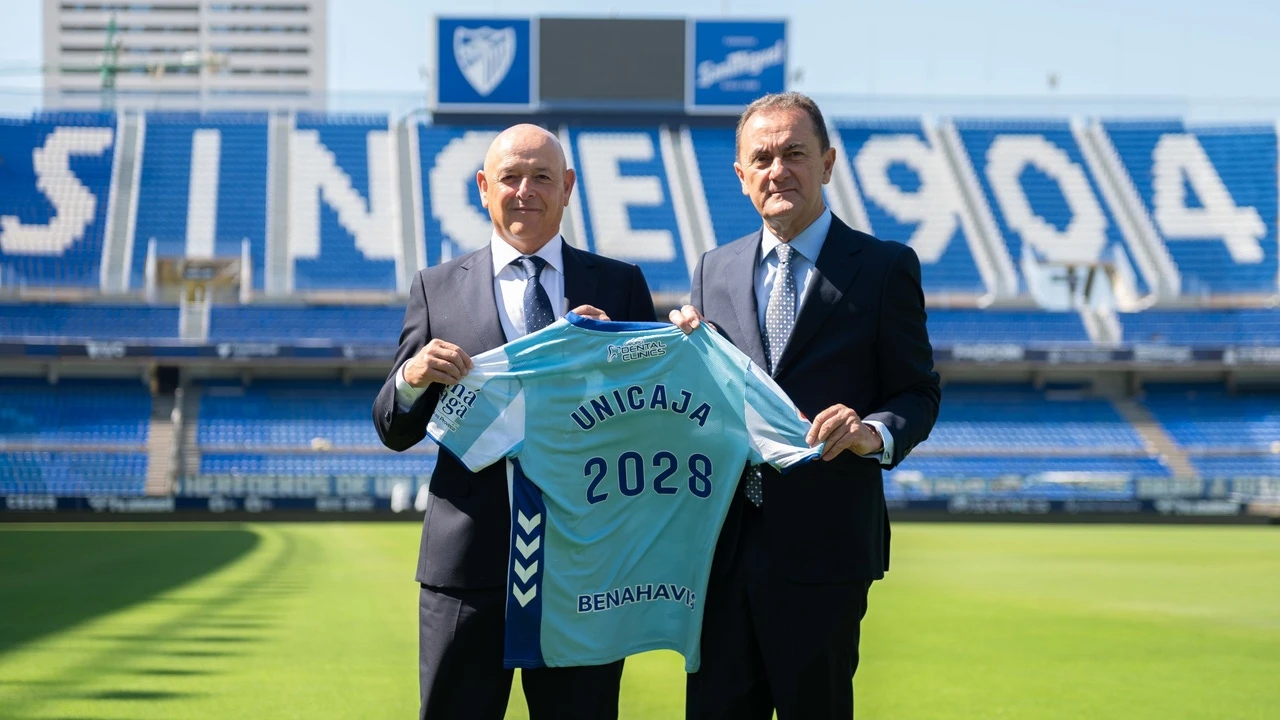 Unicaja patrocinará al Málaga CF hasta 2028 y se erige en el gran sponsor de la provincia