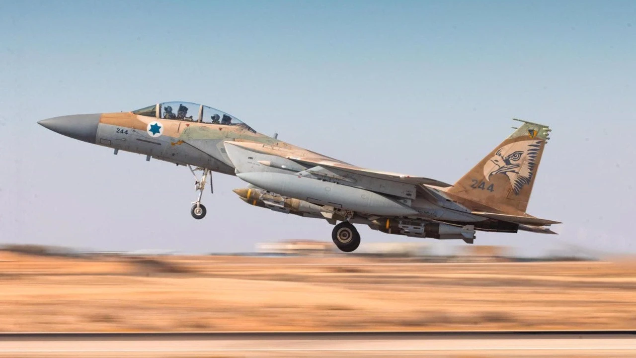 Israel anuncia que ha destruido centrifugadoras iraníes usadas para obtener la bomba nuclear