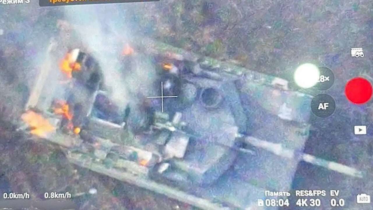 Destruidos por Rusia o retirados del frente: el desastre de los tanques Abrams que Biden dio a Zelenski