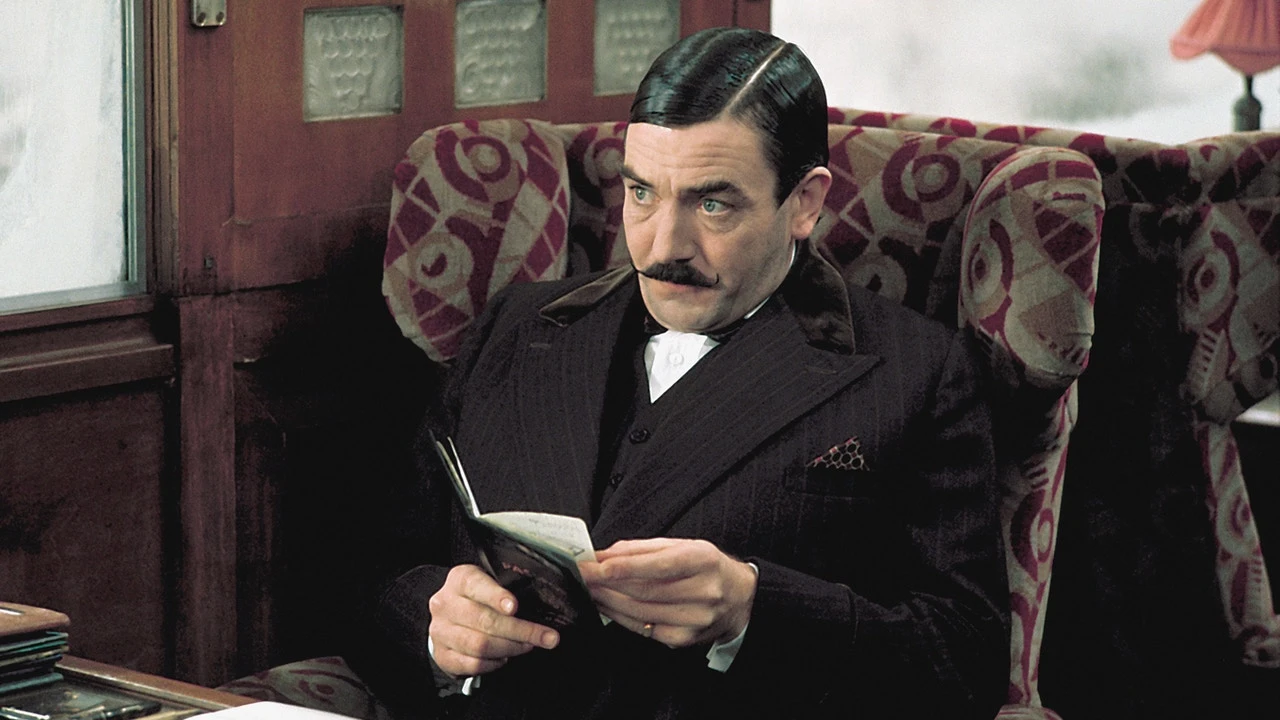 50 años de la muerte de Poirot, el meticuloso e impoluto detective de Agatha Christie