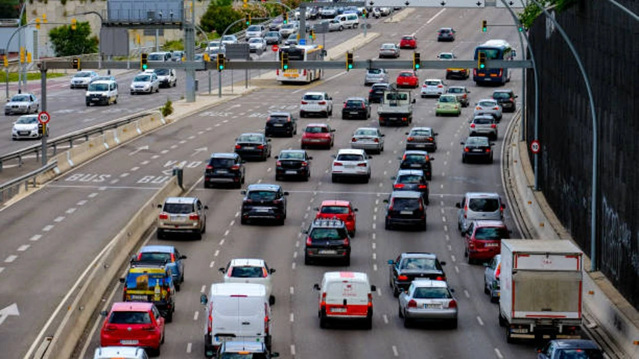 Una camionera clama al cielo por los precios que se está encontrando en áreas de servicio: 