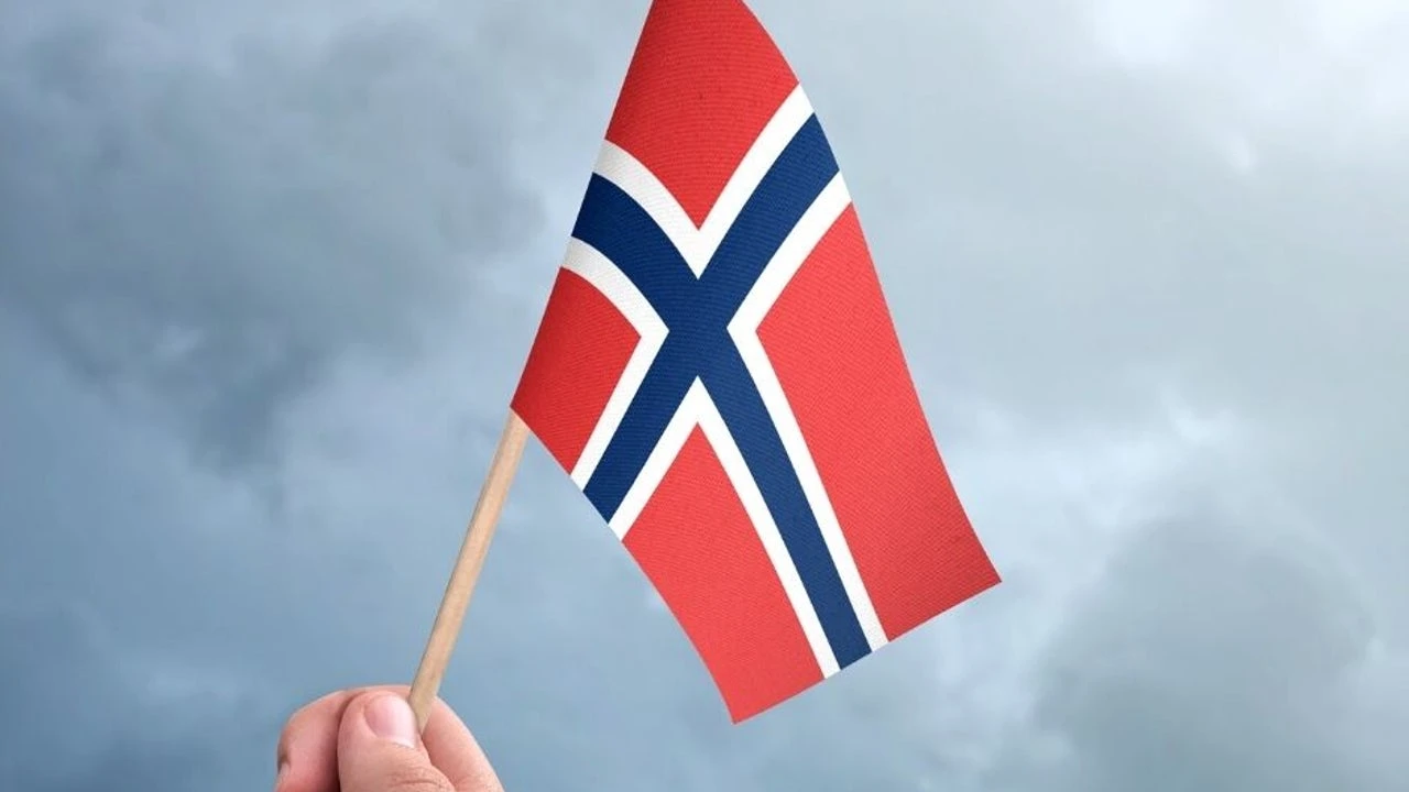 Una española se muda a Noruega y explica cuál es el curioso objeto que sustituye a la fregona
