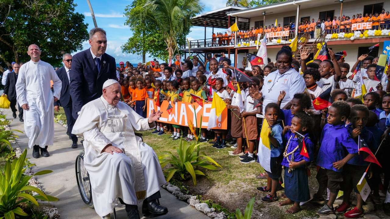 El Papa de las periferias, en el paraíso más recóndito de Oceanía