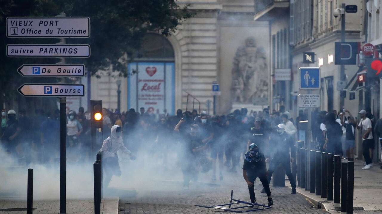 Un adolescente de 15 años, apuñalado 50 veces y quemado vivo en Francia