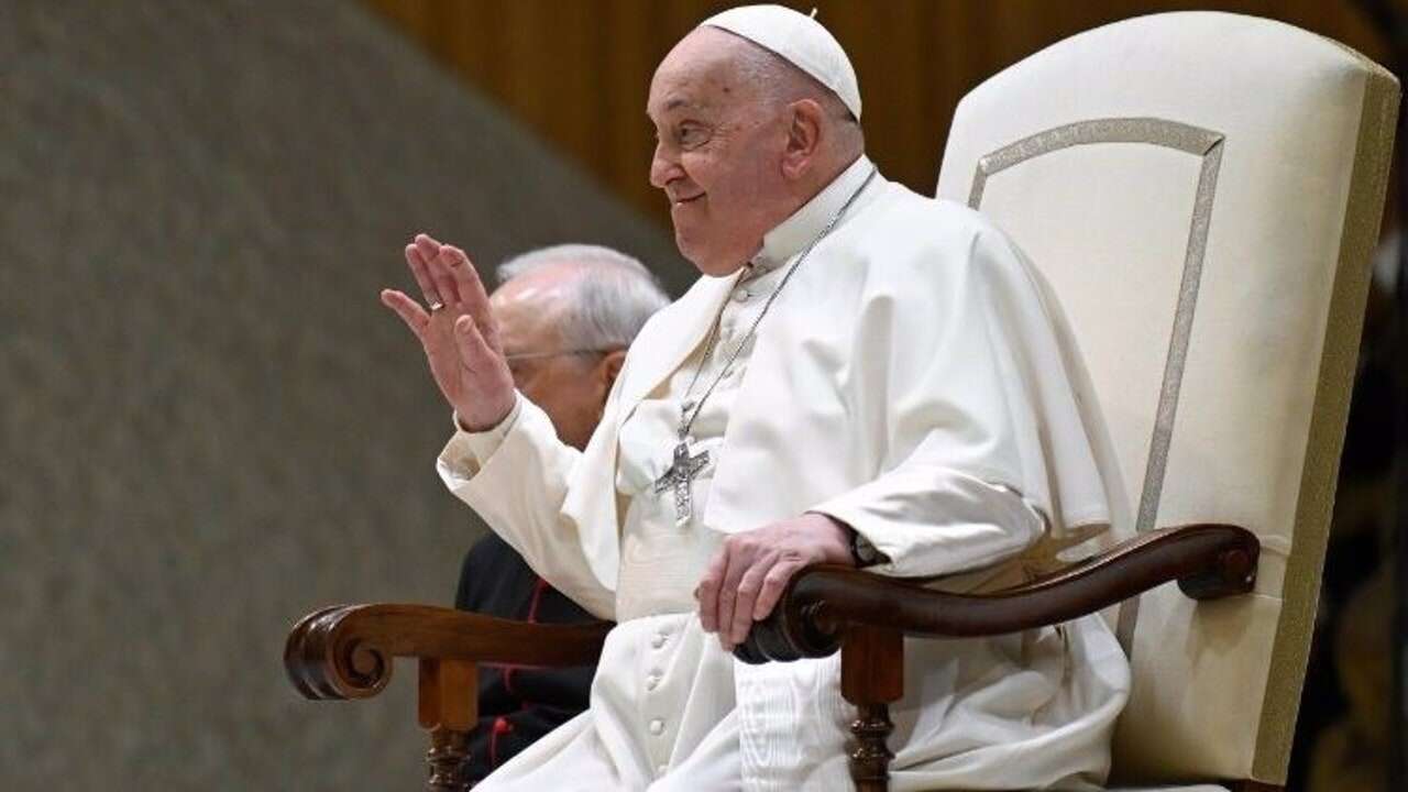 Siga en directo la evolución del Papa Francisco, ingresado en un hospital: su estado de salud, minuto a minuto