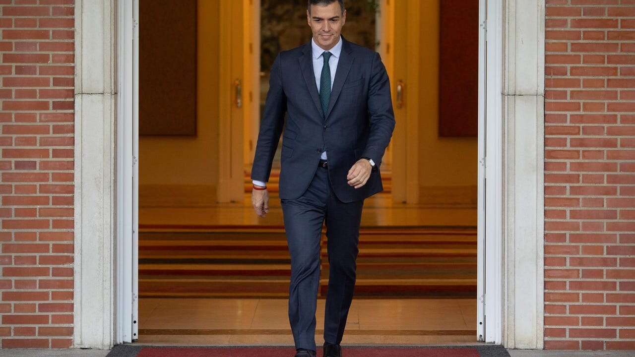 Sánchez busca desviar el foco del 