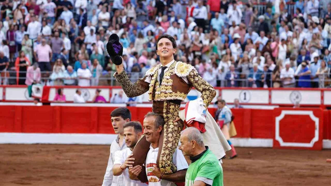 Los toros revientan taquillas en Santander: otro lleno antes de que empiece la feria