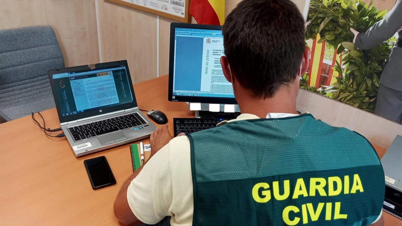El timo del amor cae por una abuela: su denuncia revela una red que robaba a mujeres vulnerables