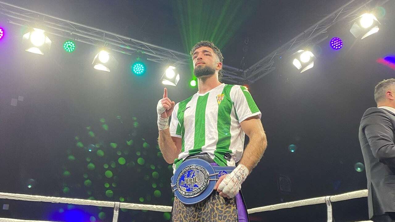 José Luis Navarro Jr. se proclama Campeón de Europa Silver del peso supermedio