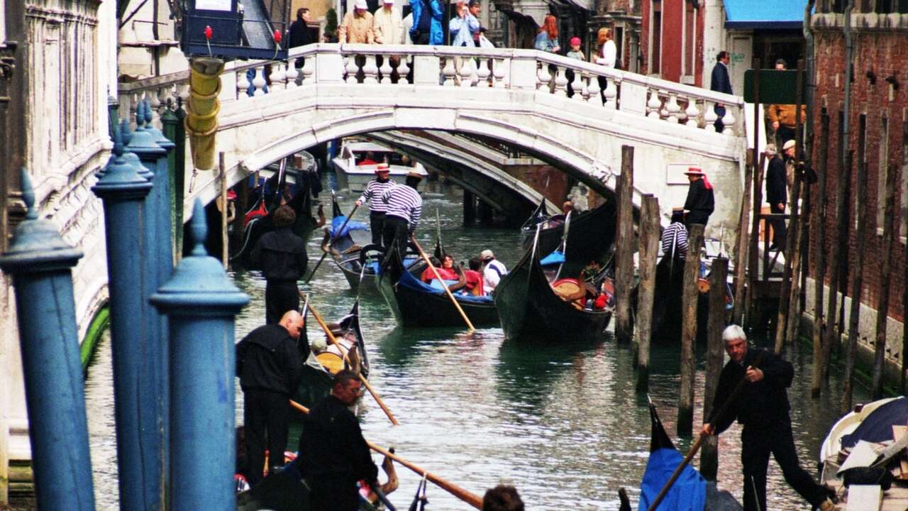 Venecia implanta el peaje para turistas: descuentos por prontopago, fines de semana y otras claves del polémico impuesto