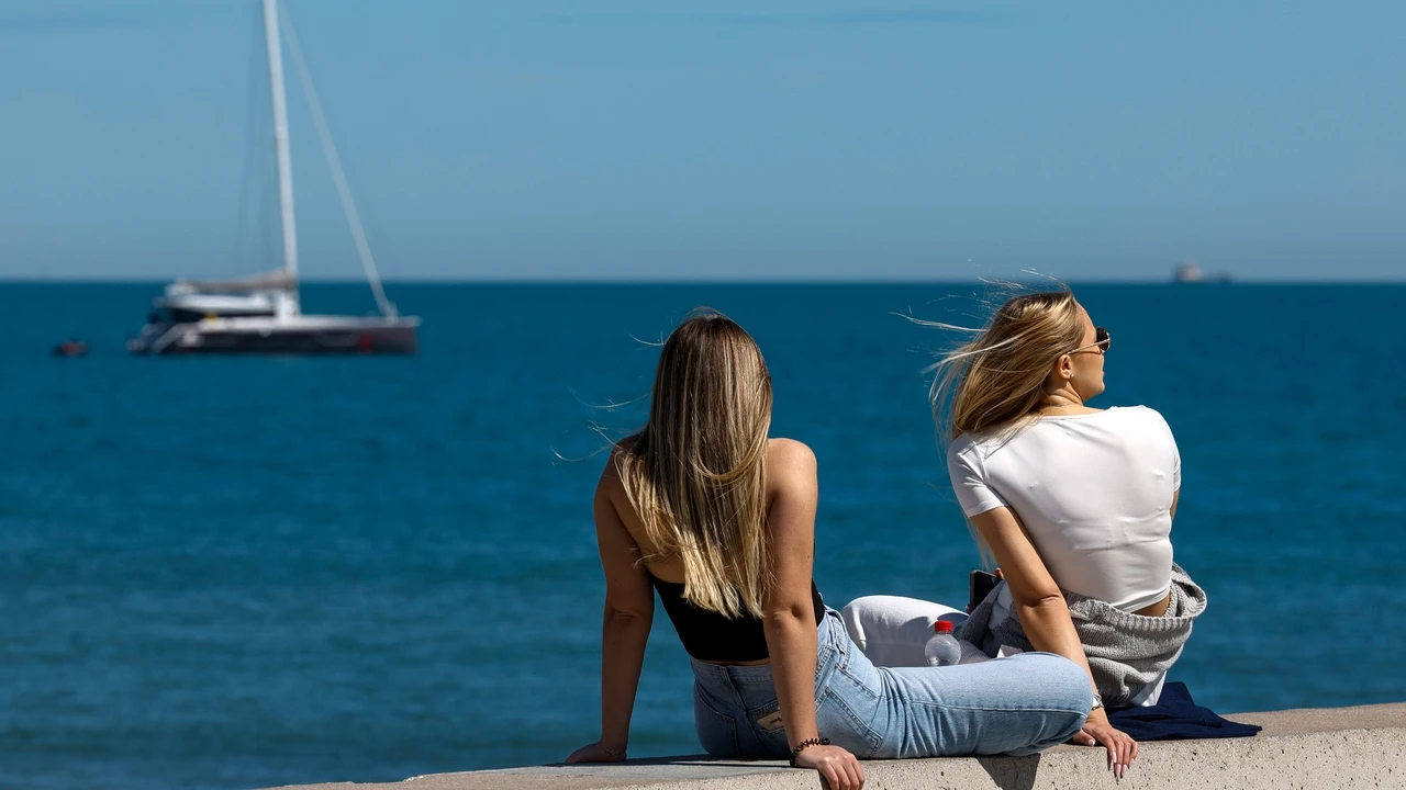 Así será el verano 2025 en España: los expertos adelantan la previsión del tiempo para los próximos meses