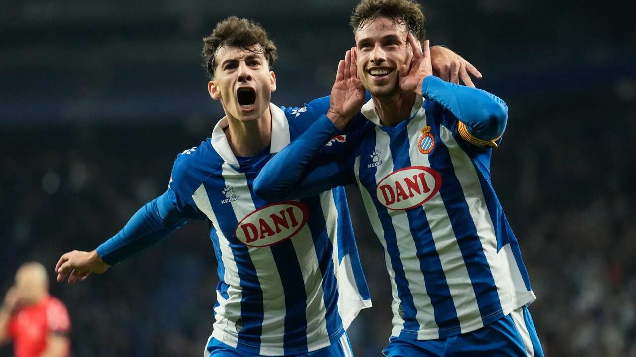 El sorprendente equipo de LaLiga que se ha sumado al Sevilla en la puja por Javi Puado