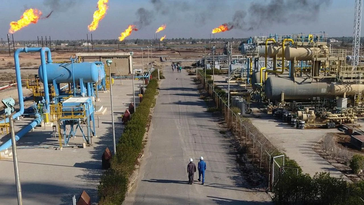 Una misteriosa explosión frena en seco el pozo petrolero en el norte de Irak
