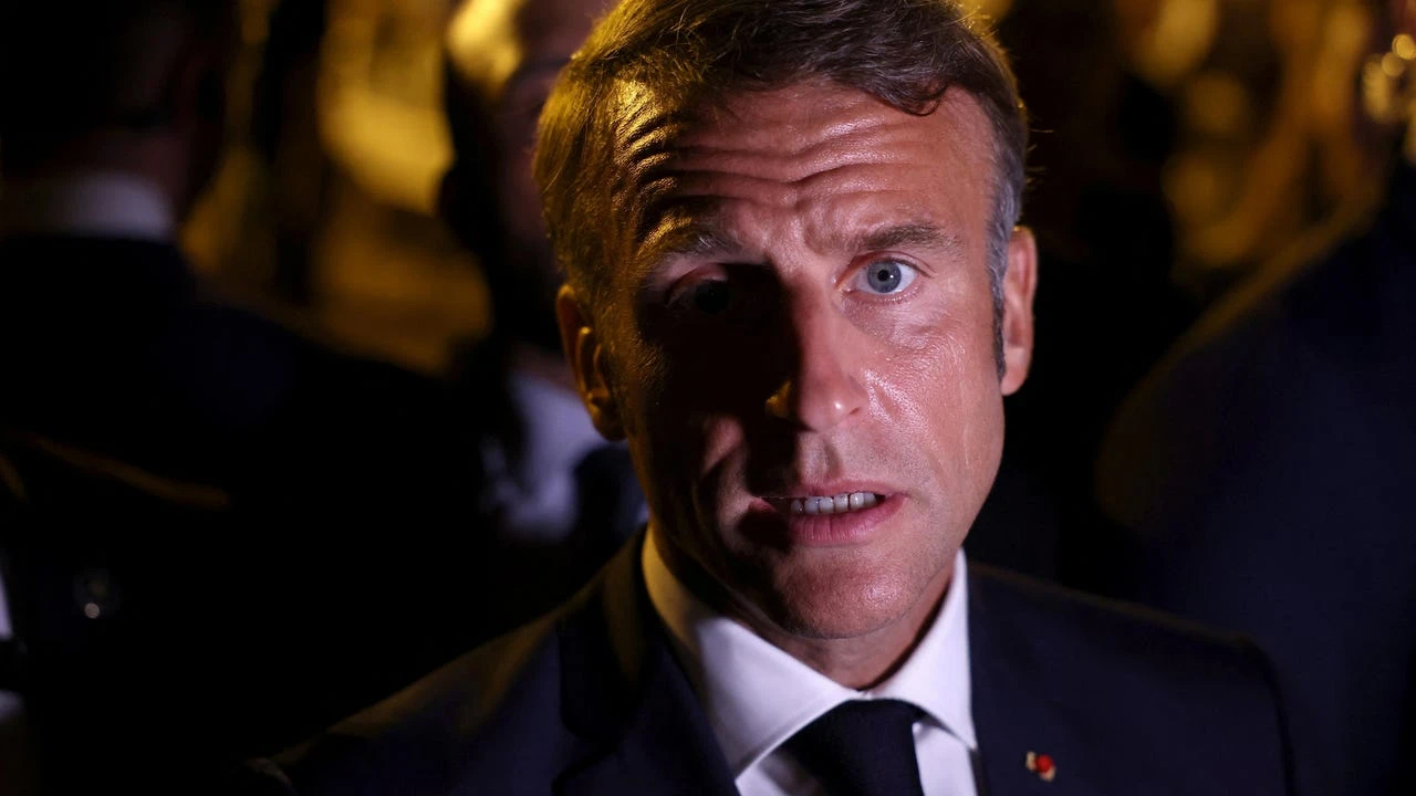 Francia busca una salida a la parálisis política tras la tregua olímpica
