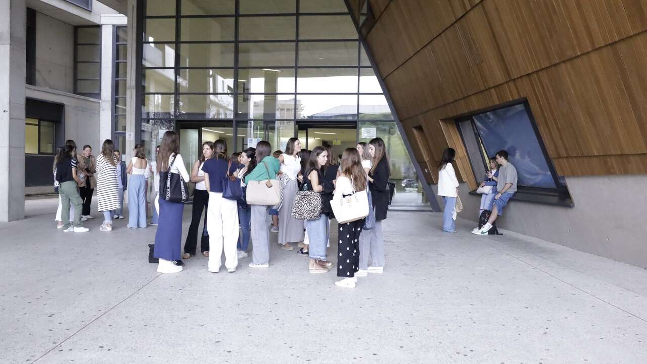 Jóvenes y rectores piden soluciones para la falta de pisos para estudiantes