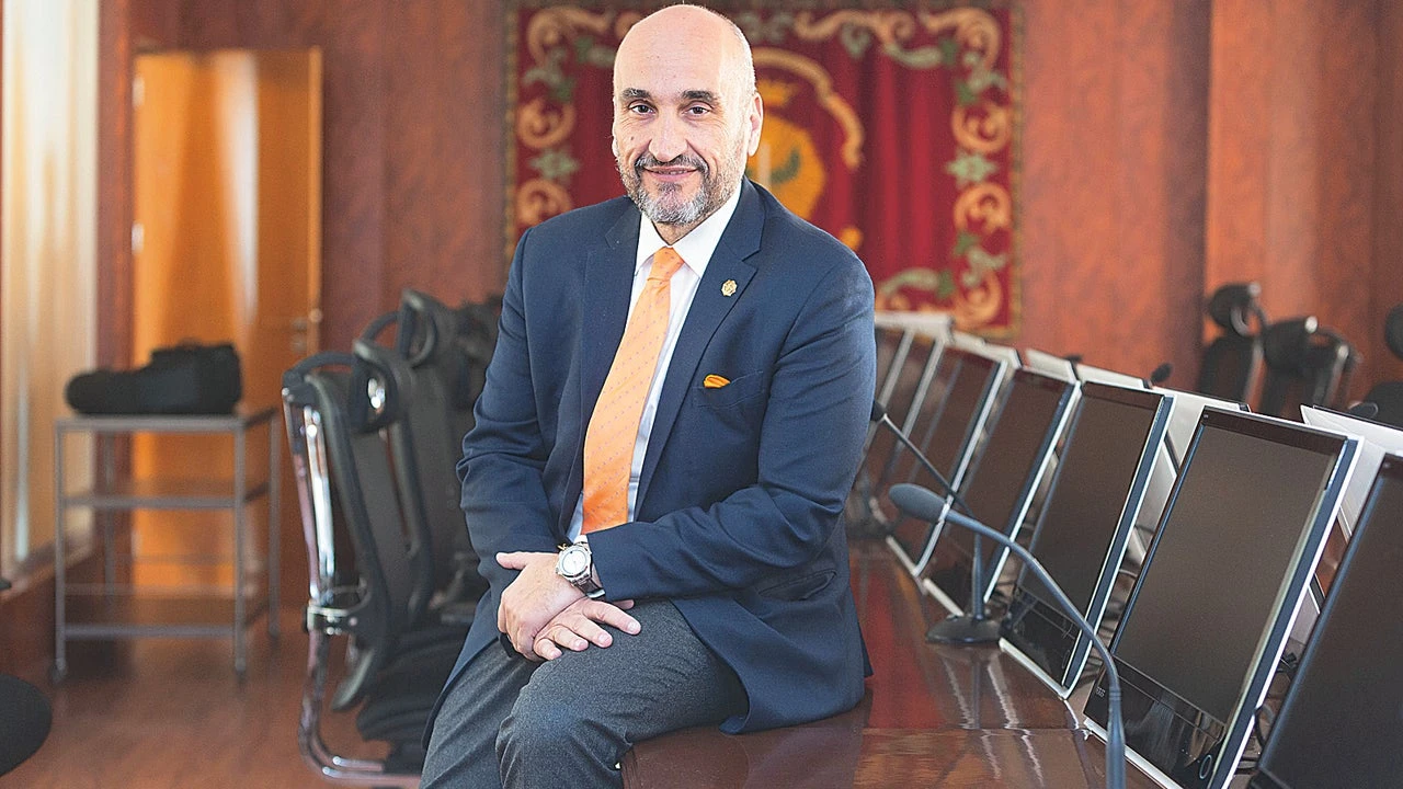 Fernando Santiago: «Es momento de centrarnos en las pymes, no en guerras personales»