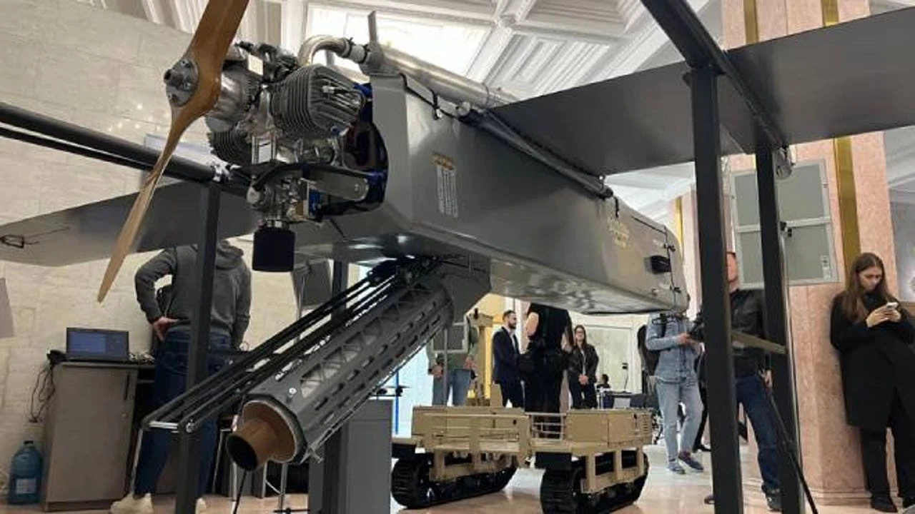 FP-1, el nuevo dron kamikaze de Ucrania que puede volar 1.600 km con 120 kilos de explosivos