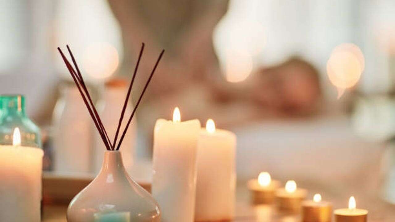 ¿Tienes velas aromáticas o ambientadores en casa? La ciencia aconseja hacer esto con ellos