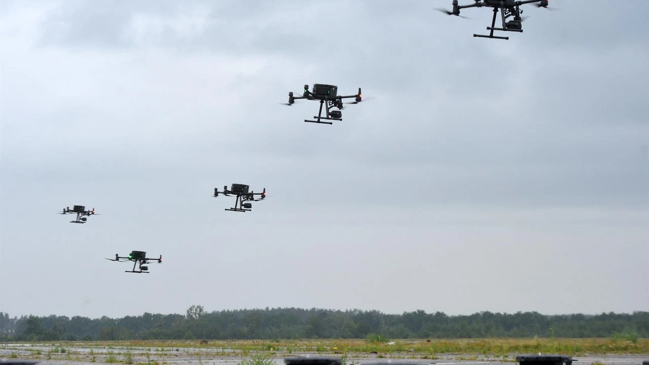 Lituania blinda su frontera con Bielorrusia con defensas aéreas tras el ingreso de un dron ruso